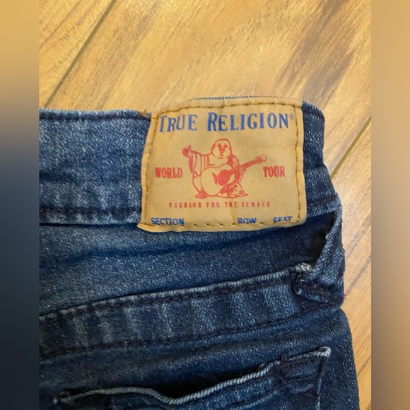 True Religion Toddler Jean Shorts 3T - Picture 3 of 5